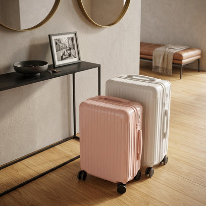 Lightweight Large Capacity Spinner Travel Luggage